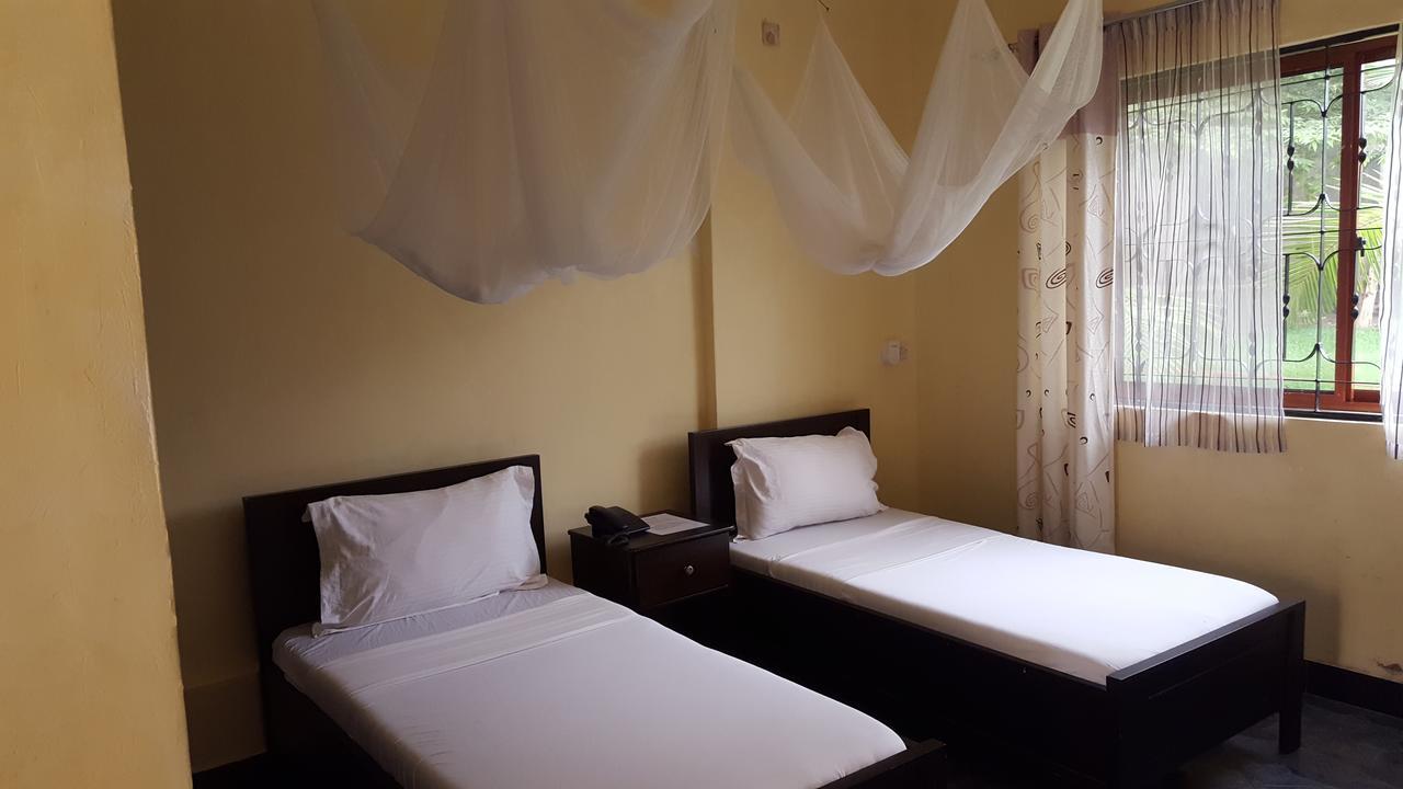Basecha Garden Lodge Moshi Ngoại thất bức ảnh